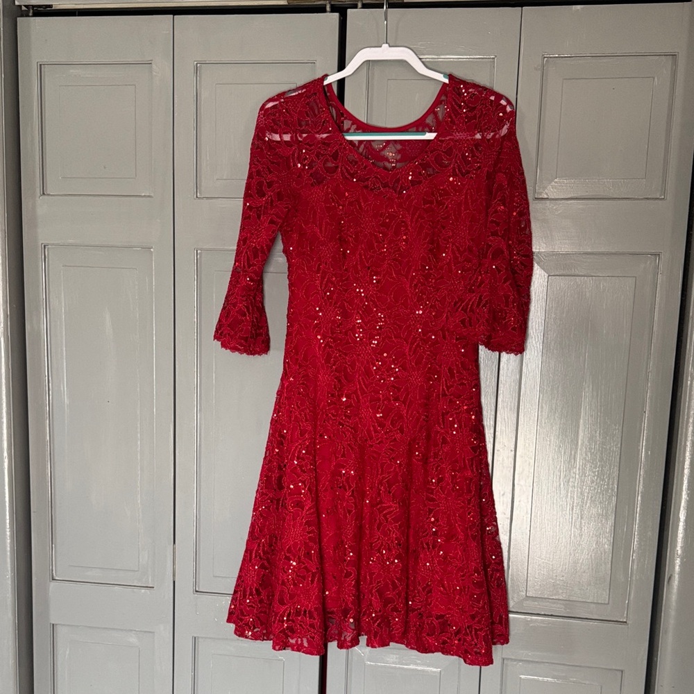 Elegant Red Lace Dress